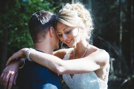Aperture: 2.8
Camera: Canon EOS 5D Mark III
Iso: 125 Woodland Weddings