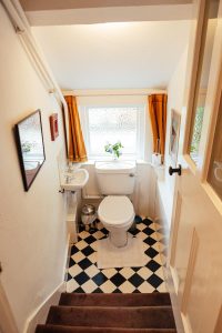 Author: Emma Stoner
Aperture: 6
Camera: Canon EOS 5D Mark III
Iso: 1600
Copyright: Emma Stoner Private Toilet